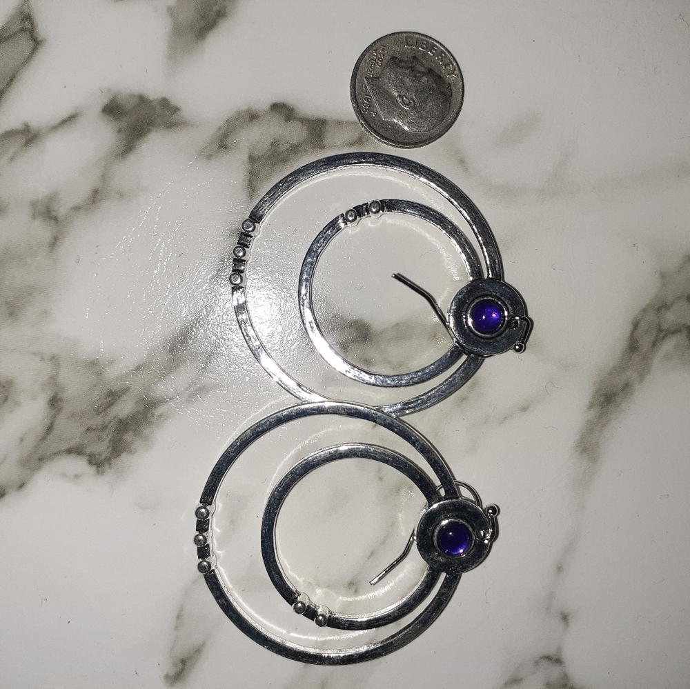 Nwot Pierced earrings Silvertone abstract wires